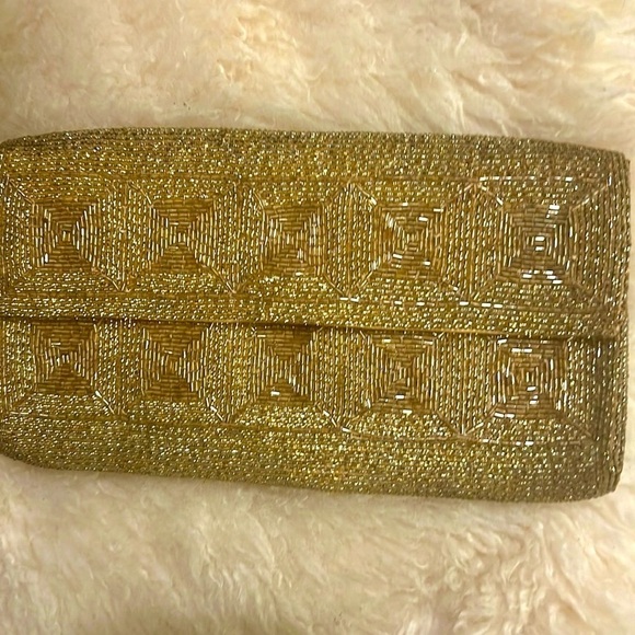 Vivant by Sarne’ Handbags - VTG,Vivant by Sarne', Exquisite Gold Beaded bag, Excellent condition